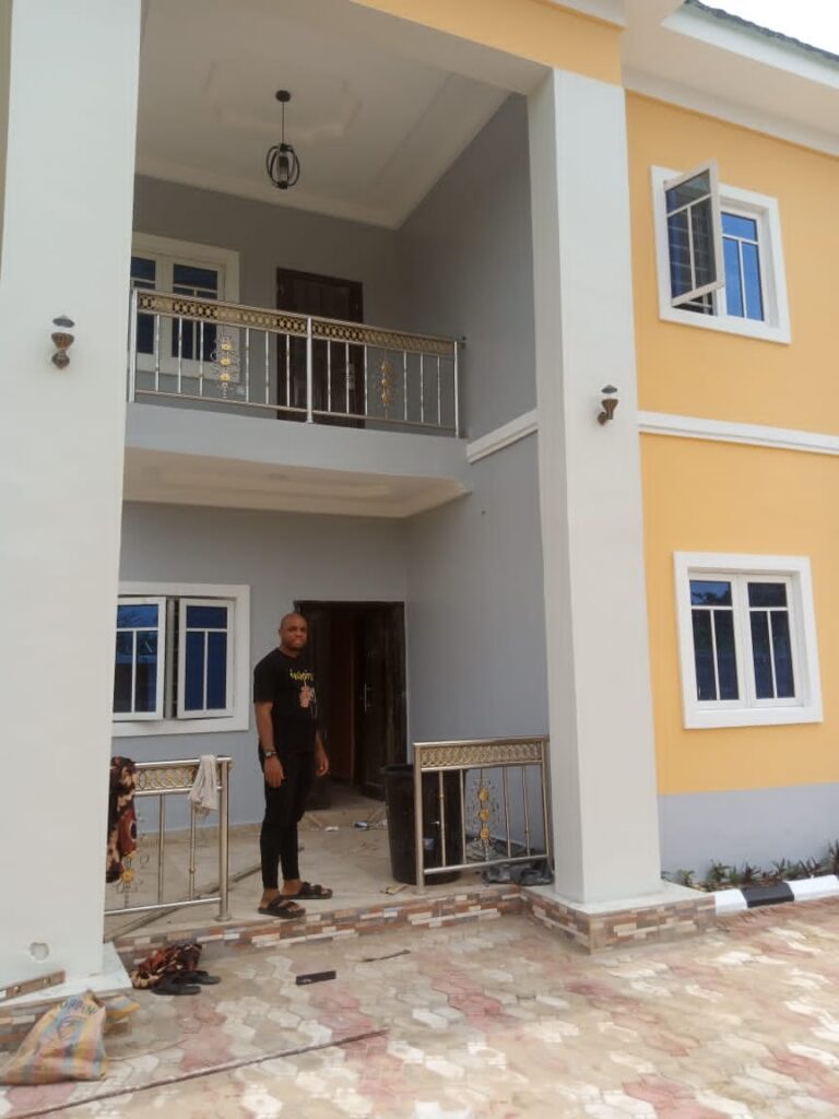 Matt Emulsion Paint in Lagos island